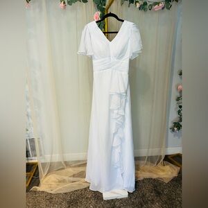 Chic White Ruffle Wedding Dress